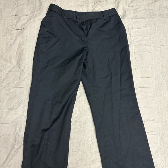 Brooks Brother’s Straight Leg Trouser - Picture 3 of 4